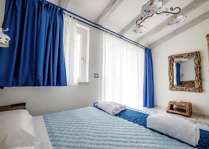 Etoiles ג'ויה טאורו