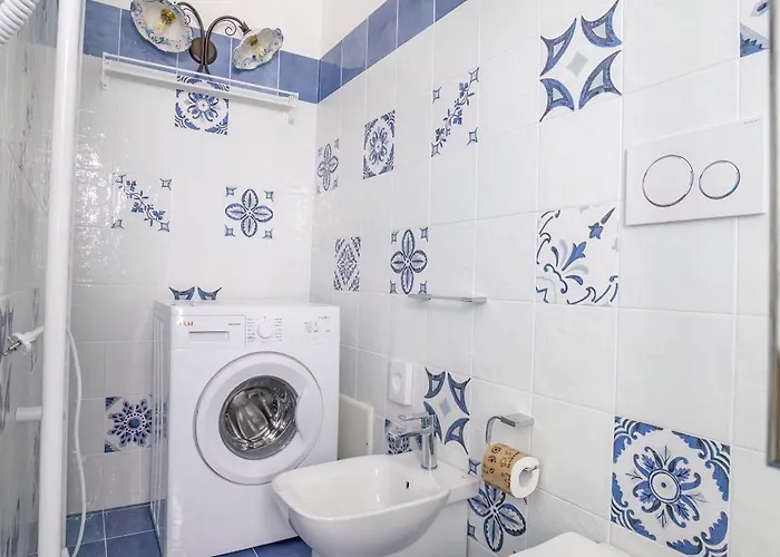 Etoiles * ג'ויה טאורו